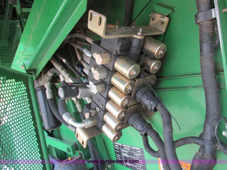 image for item H3272 2003 John Deere 9650 STS RWA combine