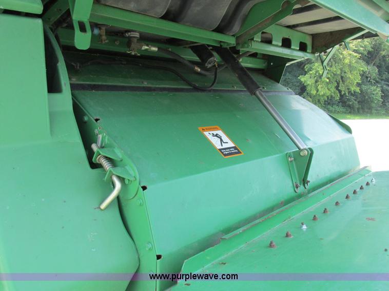 image for item H3272 2003 John Deere 9650 STS RWA combine