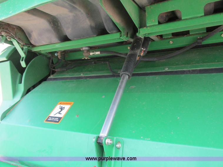 image for item H3272 2003 John Deere 9650 STS RWA combine