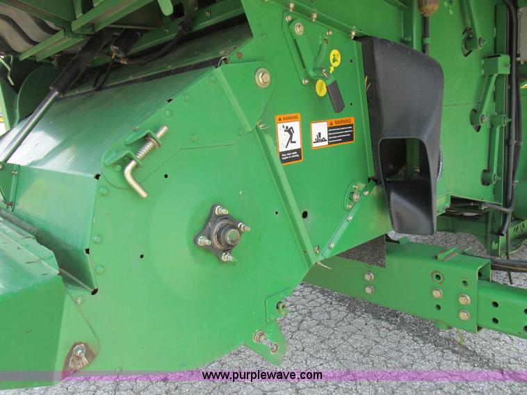 image for item H3272 2003 John Deere 9650 STS RWA combine