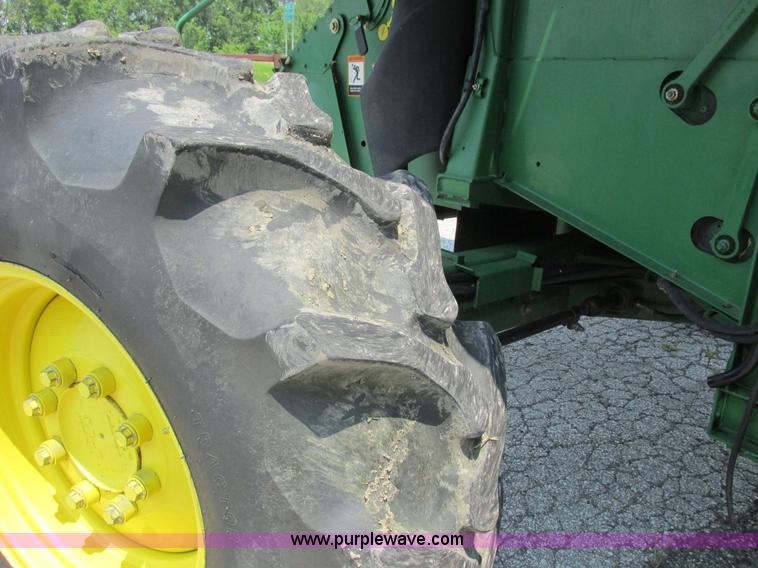image for item H3272 2003 John Deere 9650 STS RWA combine