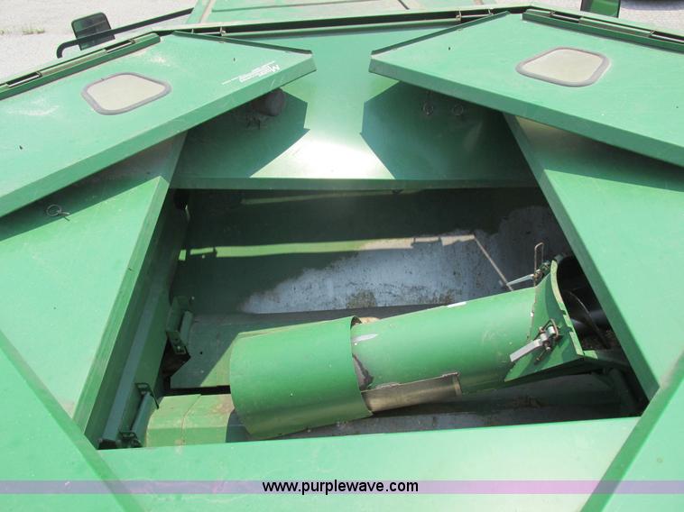 image for item H3272 2003 John Deere 9650 STS RWA combine