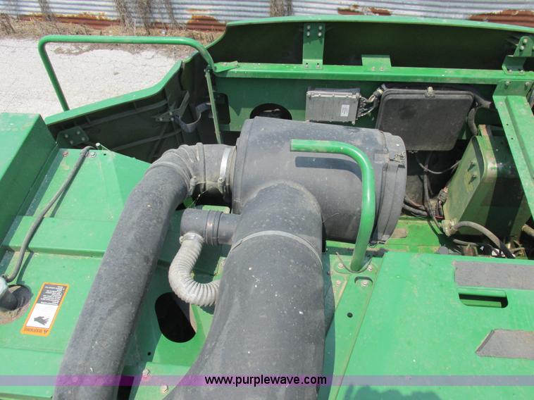 image for item H3272 2003 John Deere 9650 STS RWA combine