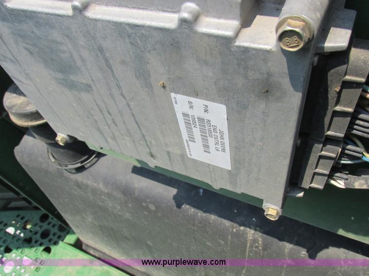 image for item H3272 2003 John Deere 9650 STS RWA combine