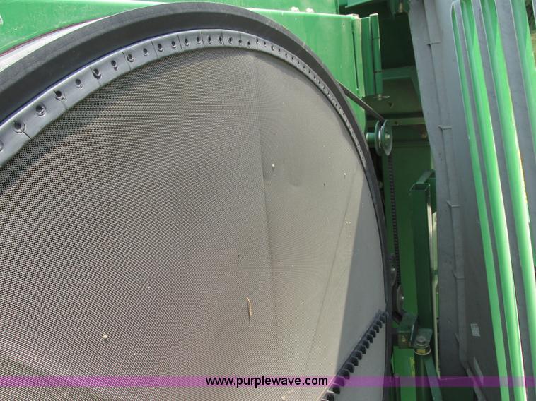 image for item H3272 2003 John Deere 9650 STS RWA combine