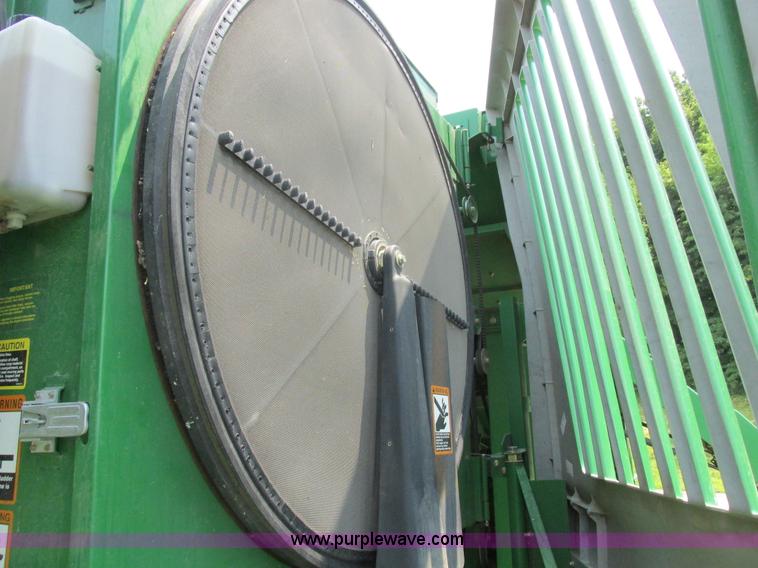 image for item H3272 2003 John Deere 9650 STS RWA combine