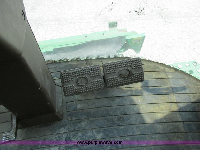 image for item H3272 2003 John Deere 9650 STS RWA combine