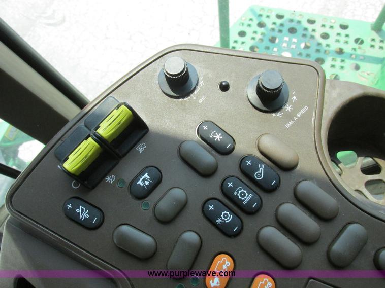 image for item H3272 2003 John Deere 9650 STS RWA combine