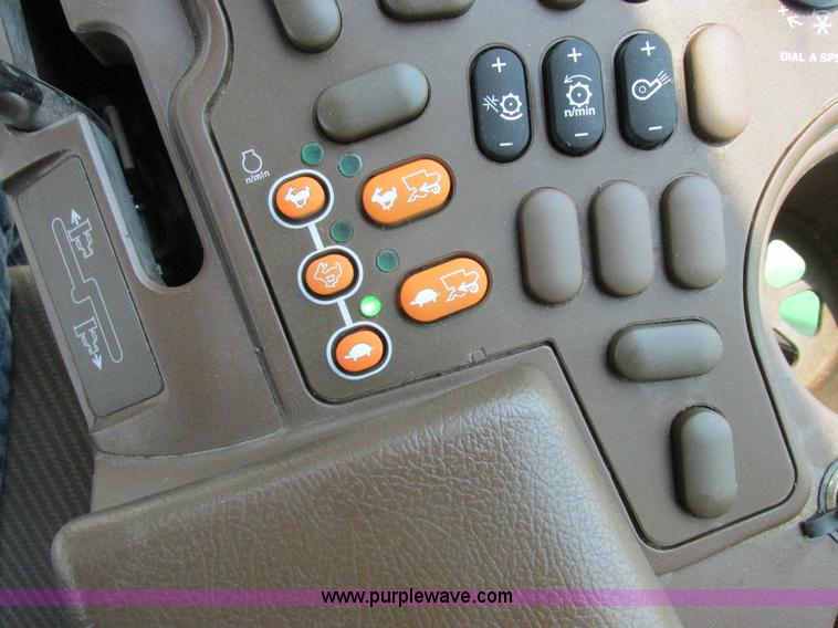 image for item H3272 2003 John Deere 9650 STS RWA combine