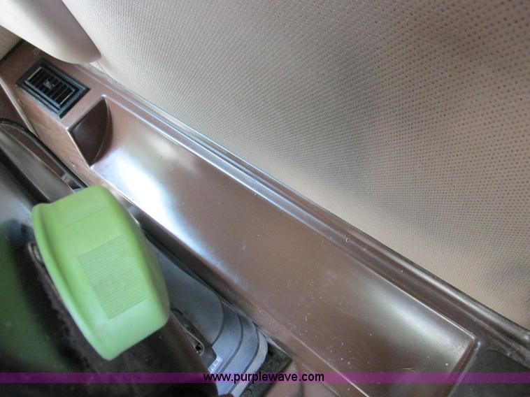 image for item H3272 2003 John Deere 9650 STS RWA combine