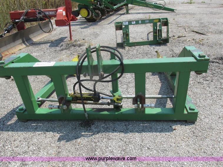 image for item H3277 Bale grabber