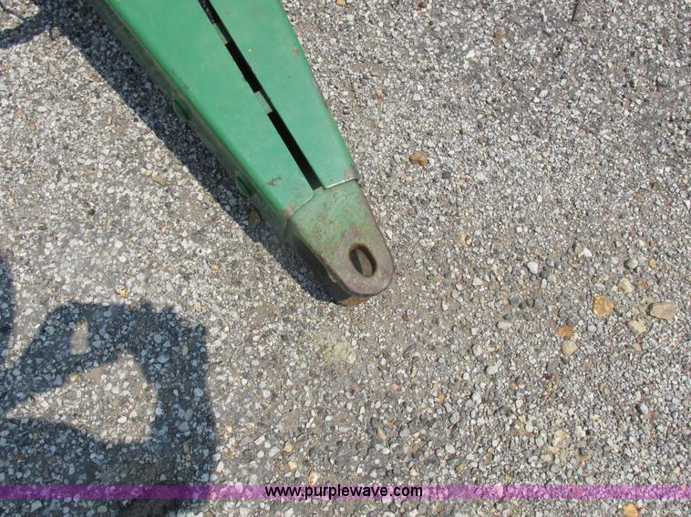 image for item H3281 John Deere 7000 planter