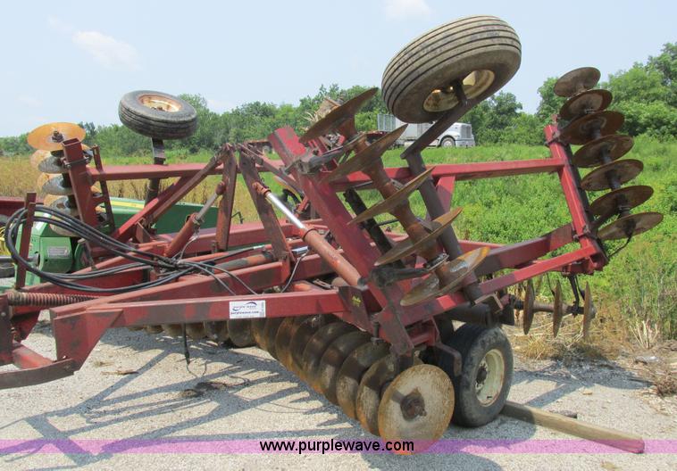 image for item H3285 International 490 disk