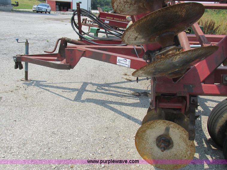 image for item H3285 International 490 disk