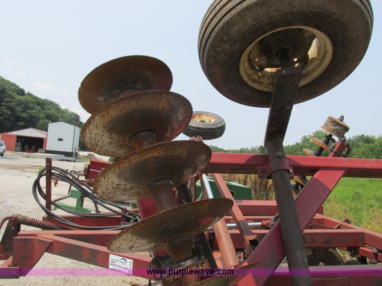 image for item H3285 International 490 disk