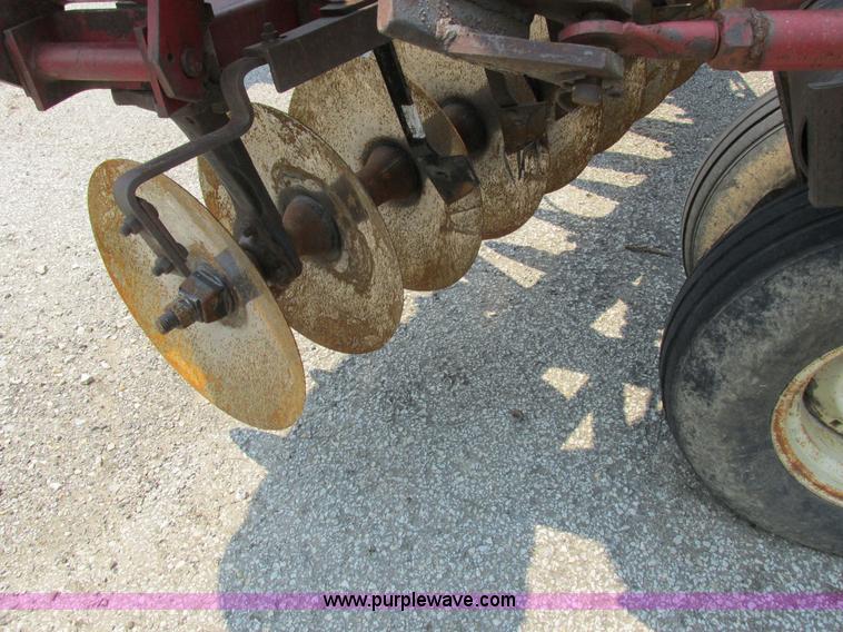 image for item H3285 International 490 disk