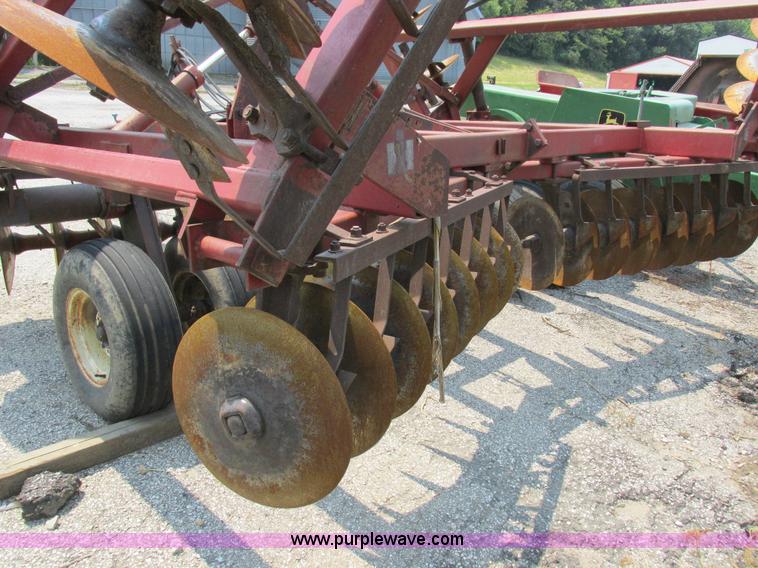 image for item H3285 International 490 disk