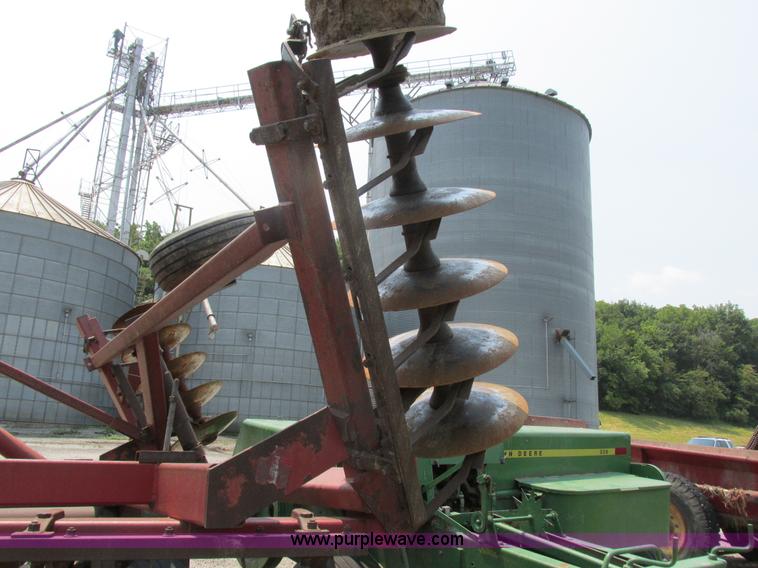 image for item H3285 International 490 disk