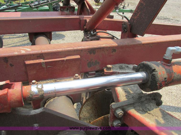 image for item H3285 International 490 disk