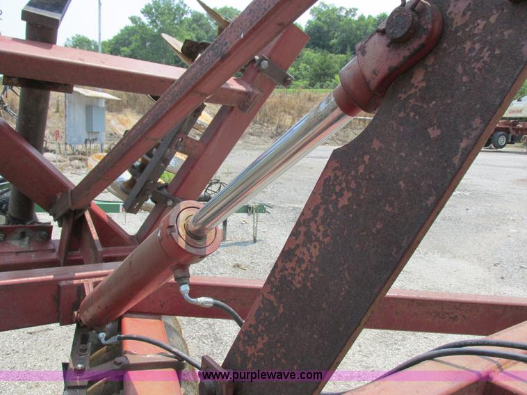 image for item H3285 International 490 disk