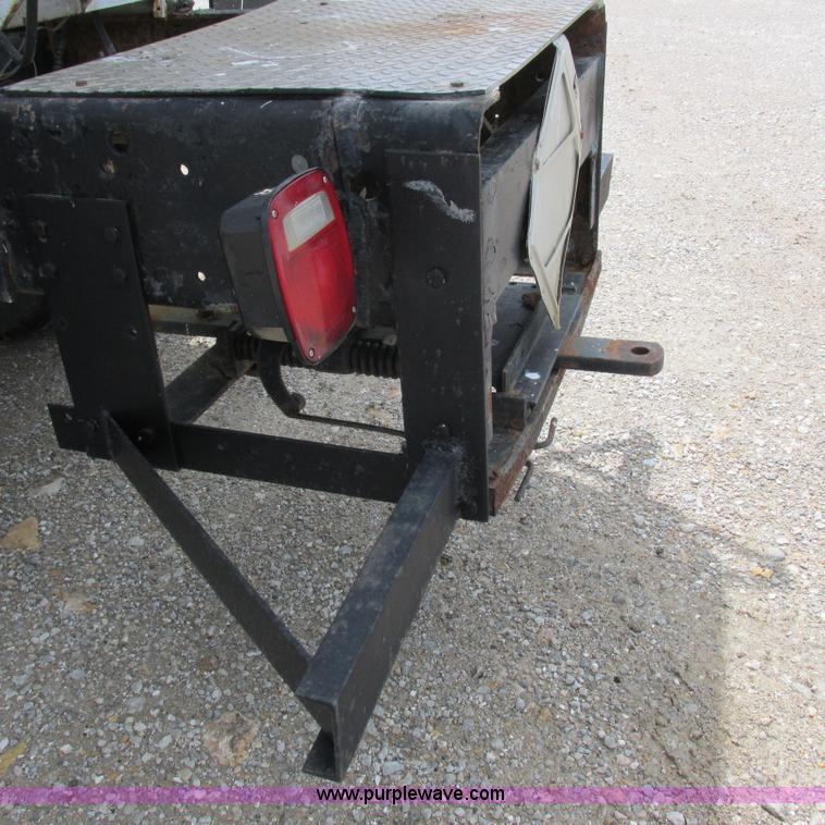 image for item H3299 1988 Ford L8000 grain truck