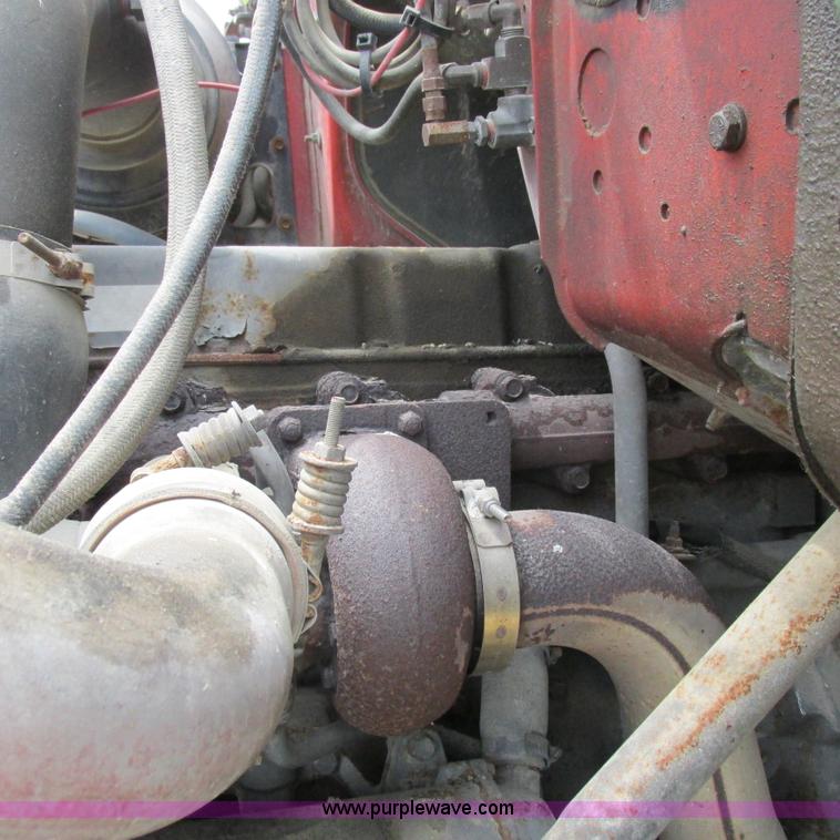 image for item H3299 1988 Ford L8000 grain truck