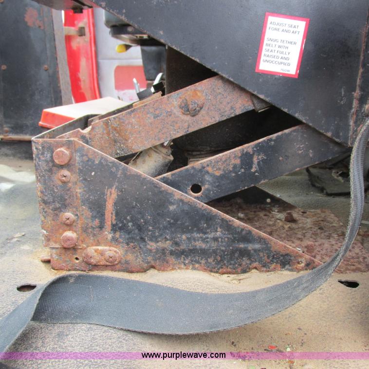 image for item H3299 1988 Ford L8000 grain truck