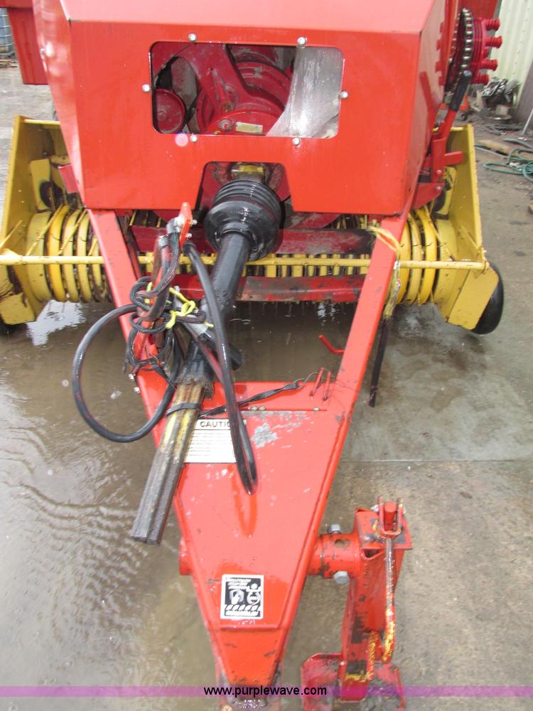 image for item H4567 New Holland 2000 large square baler