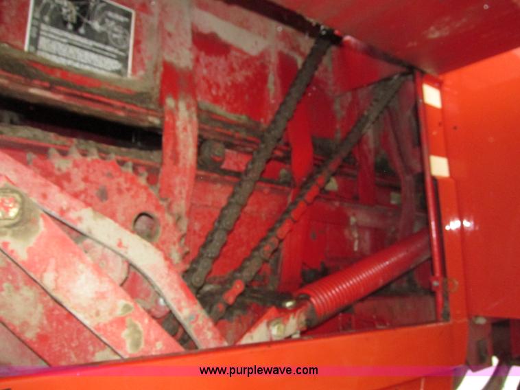 image for item H4567 New Holland 2000 large square baler