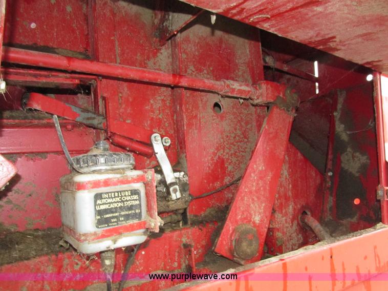 image for item H4567 New Holland 2000 large square baler