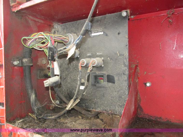 image for item H4567 New Holland 2000 large square baler