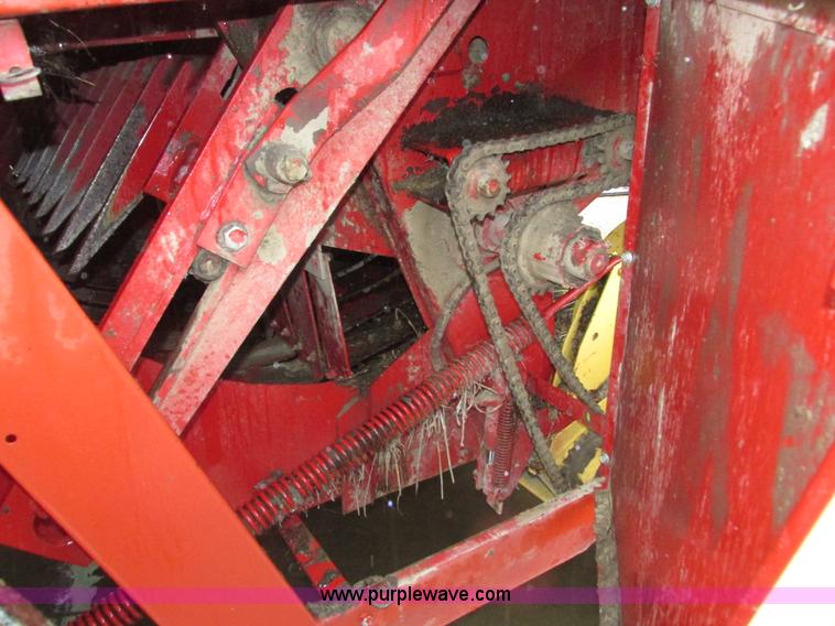 image for item H4567 New Holland 2000 large square baler