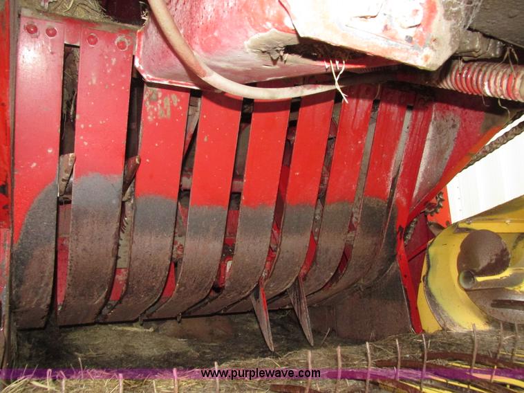 image for item H4567 New Holland 2000 large square baler