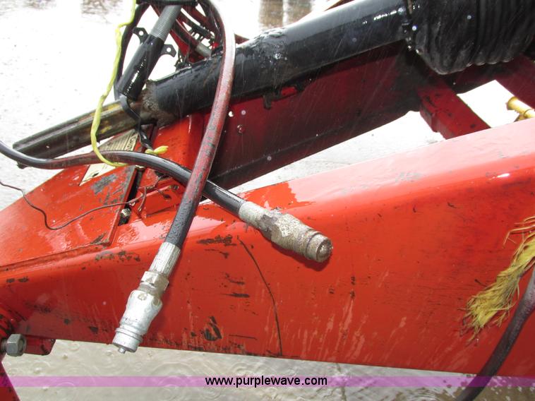 image for item H4567 New Holland 2000 large square baler