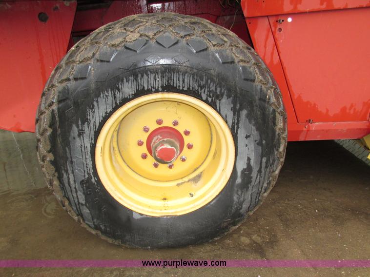 image for item H4567 New Holland 2000 large square baler