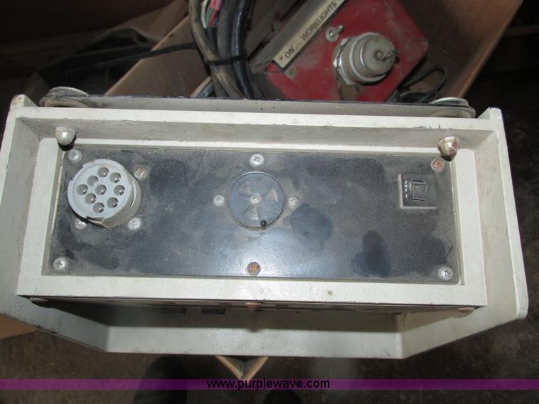 image for item H4567 New Holland 2000 large square baler