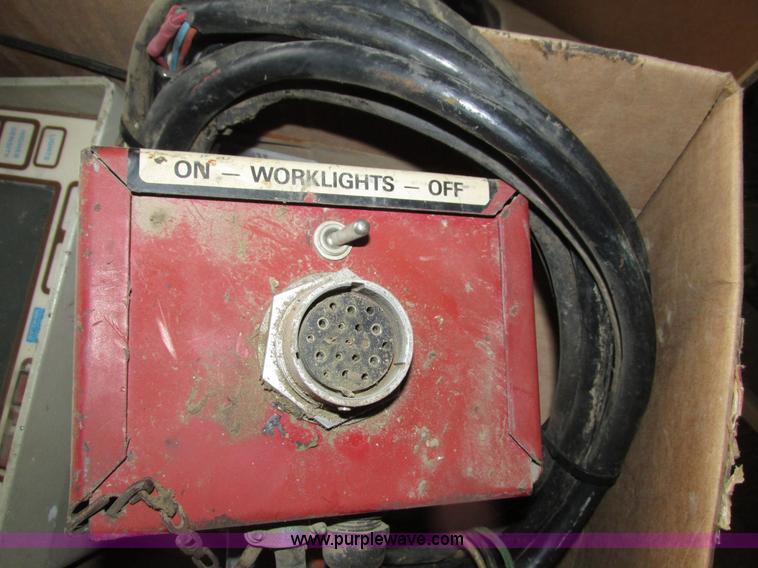 image for item H4567 New Holland 2000 large square baler