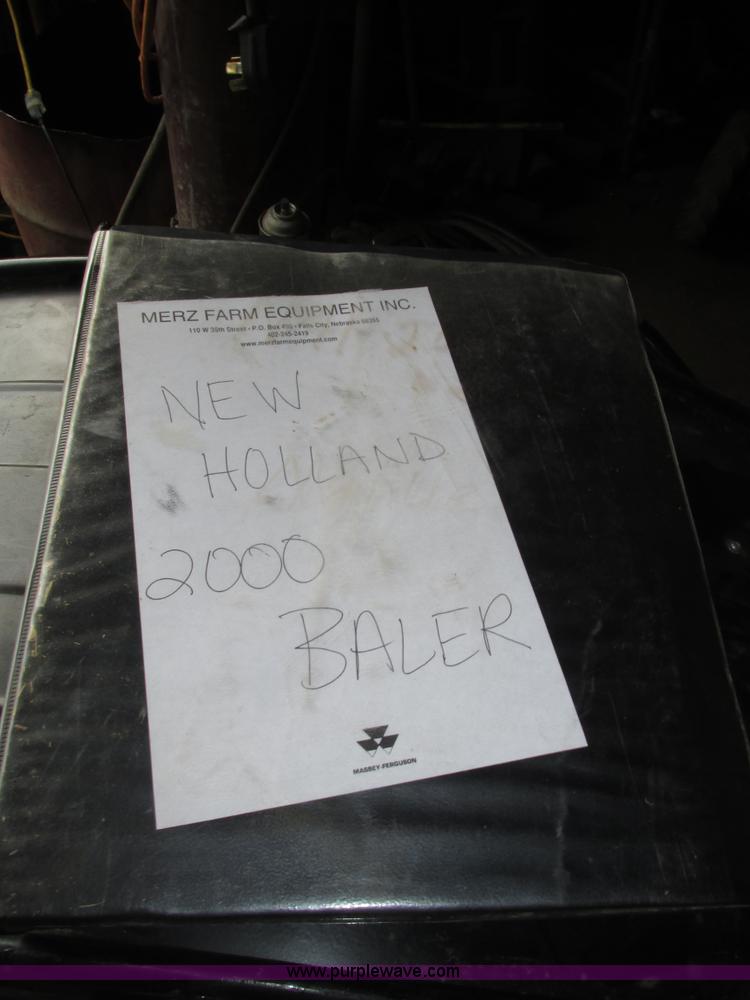 image for item H4567 New Holland 2000 large square baler