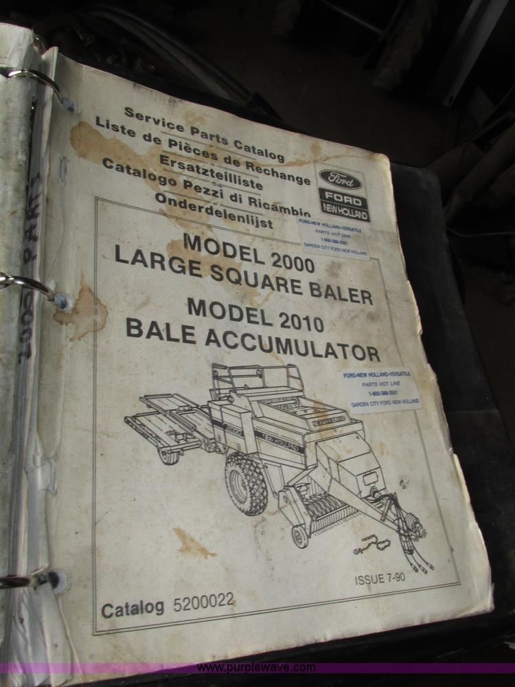 image for item H4567 New Holland 2000 large square baler