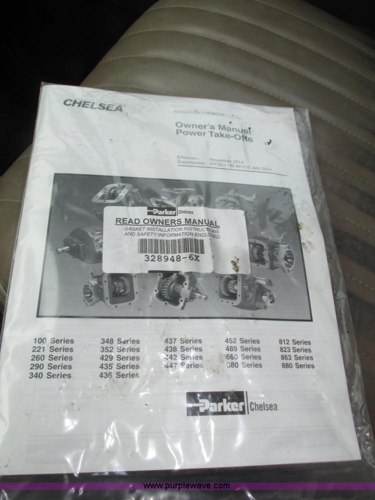 image for item H4574 1994 International 4900 grain truck