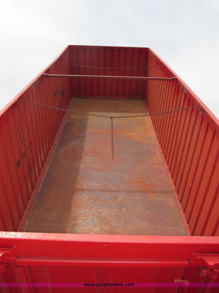 image for item H4574 1994 International 4900 grain truck