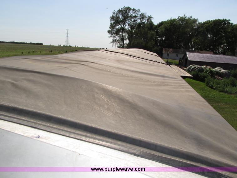 image for item H4601 1994 Timpte Super Hopper grain trailer