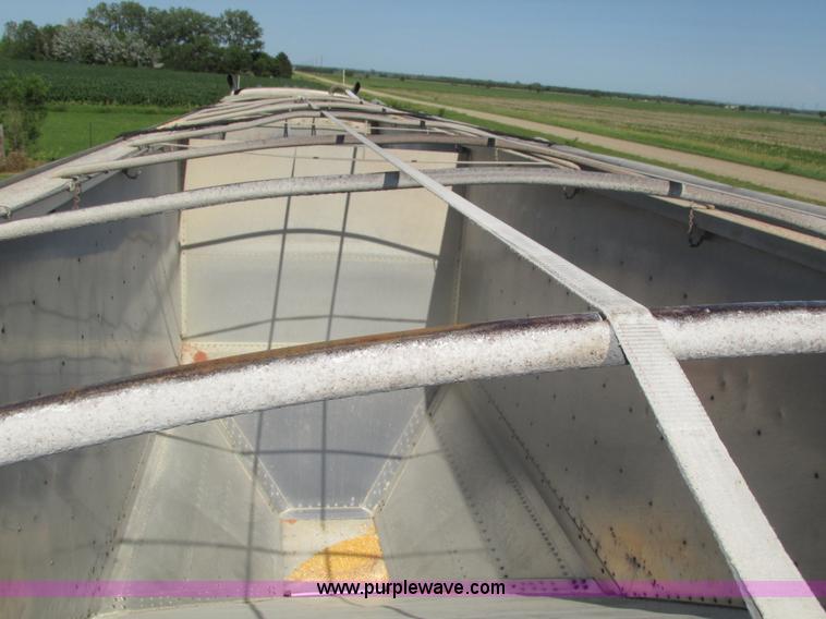 image for item H4601 1994 Timpte Super Hopper grain trailer