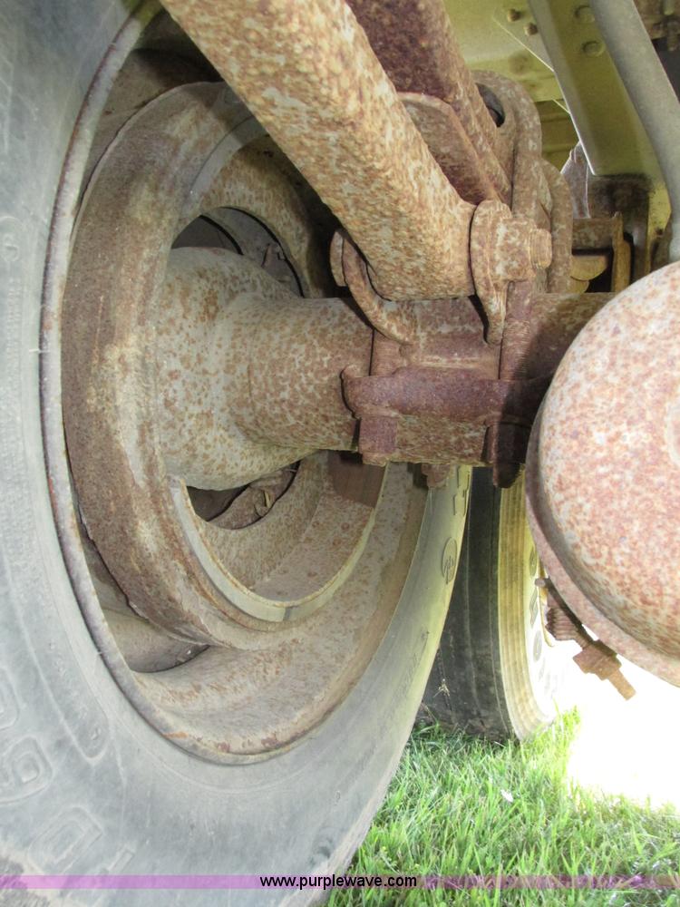 image for item H4601 1994 Timpte Super Hopper grain trailer