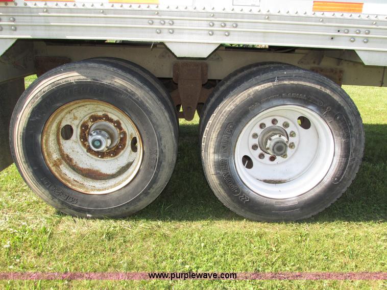 image for item H4601 1994 Timpte Super Hopper grain trailer