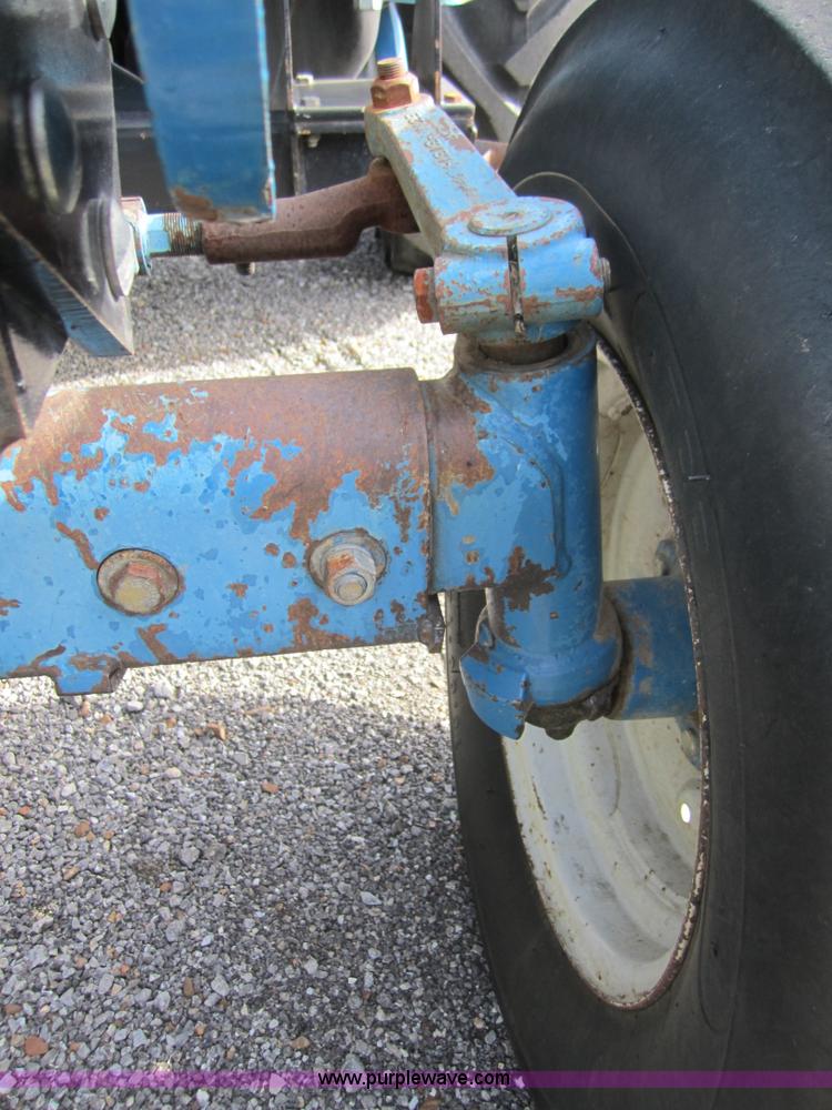 image for item I2115 1988 Ford 6610 Series II tractor