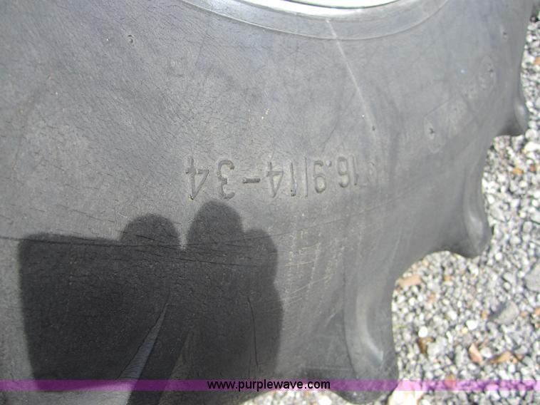 image for item I2115 1988 Ford 6610 Series II tractor