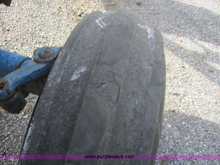 image for item I2115 1988 Ford 6610 Series II tractor