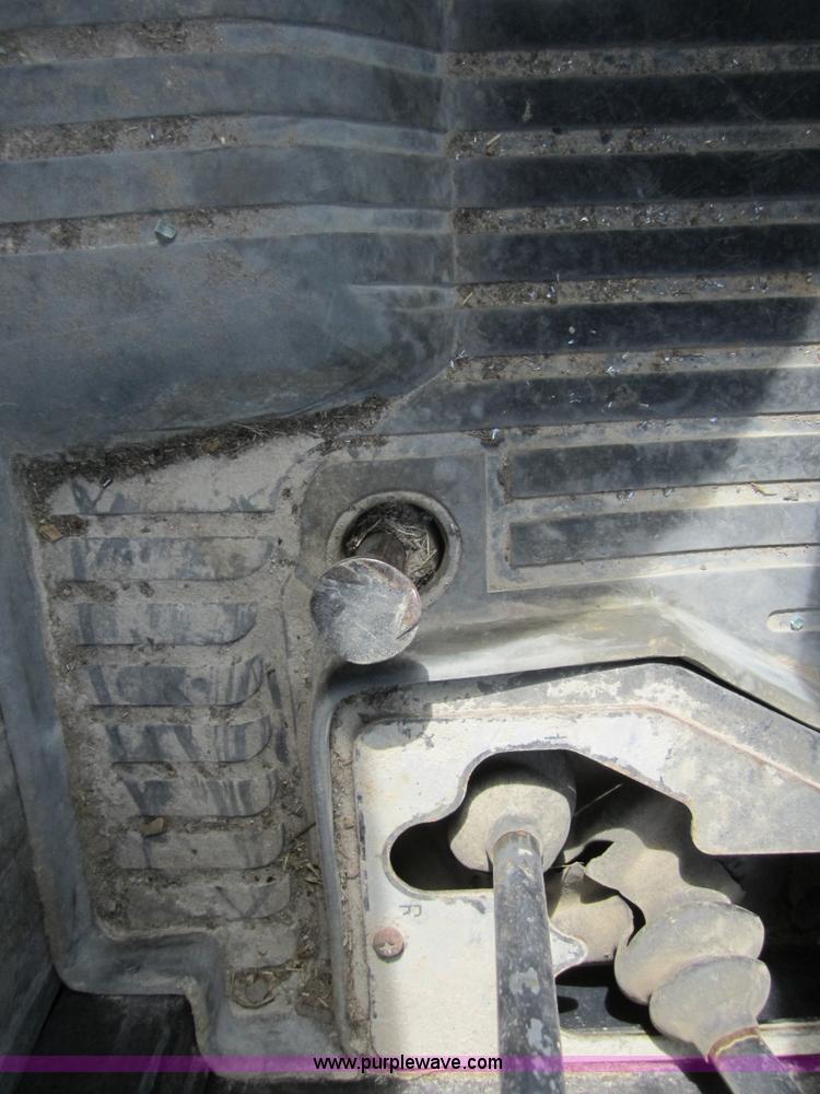 image for item I2115 1988 Ford 6610 Series II tractor