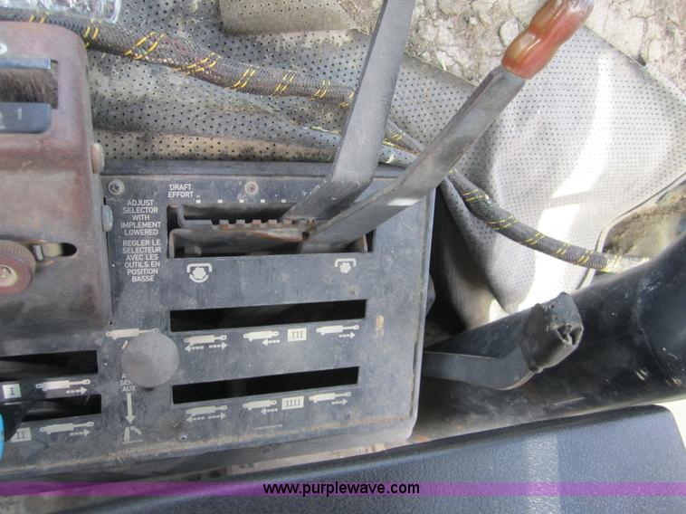 image for item I2115 1988 Ford 6610 Series II tractor